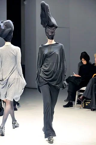 Look 10